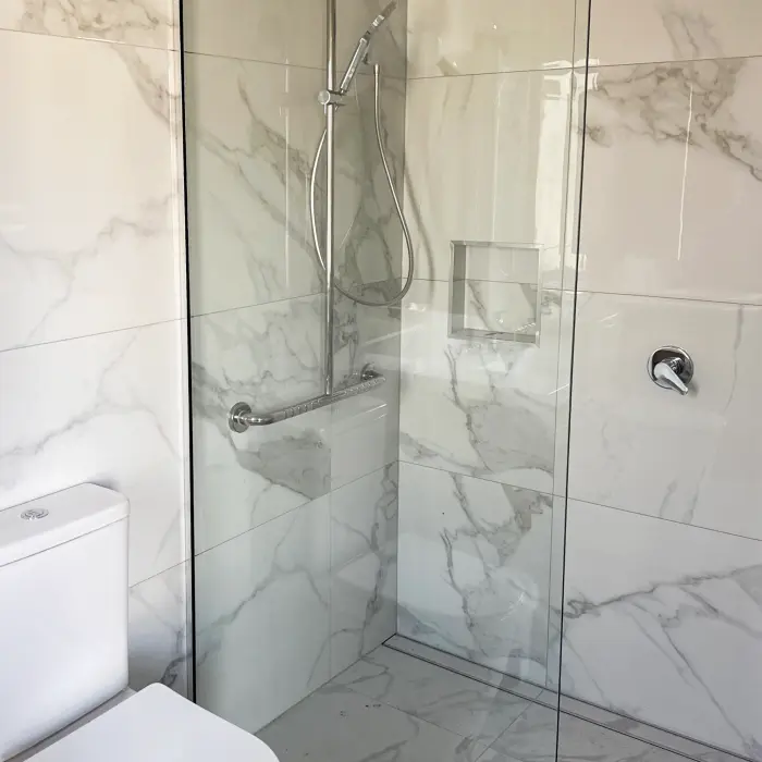 Shower Screen photoshop