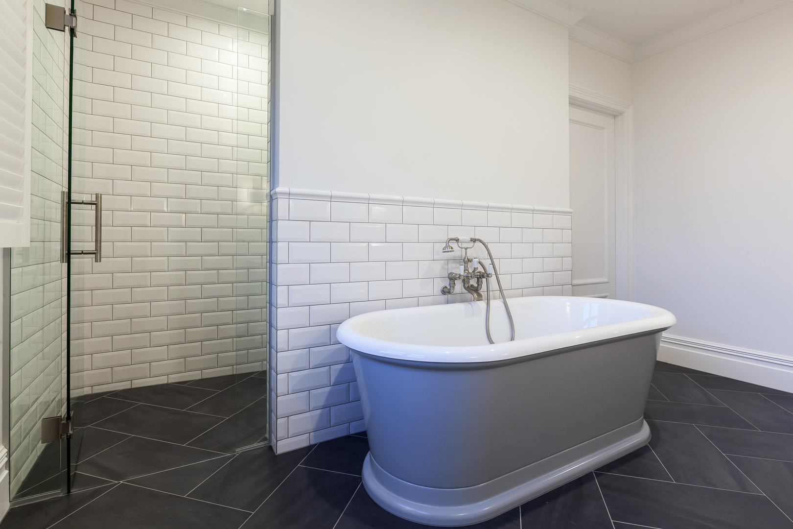 Alcove Shower Doors Christchurch Stake Glass